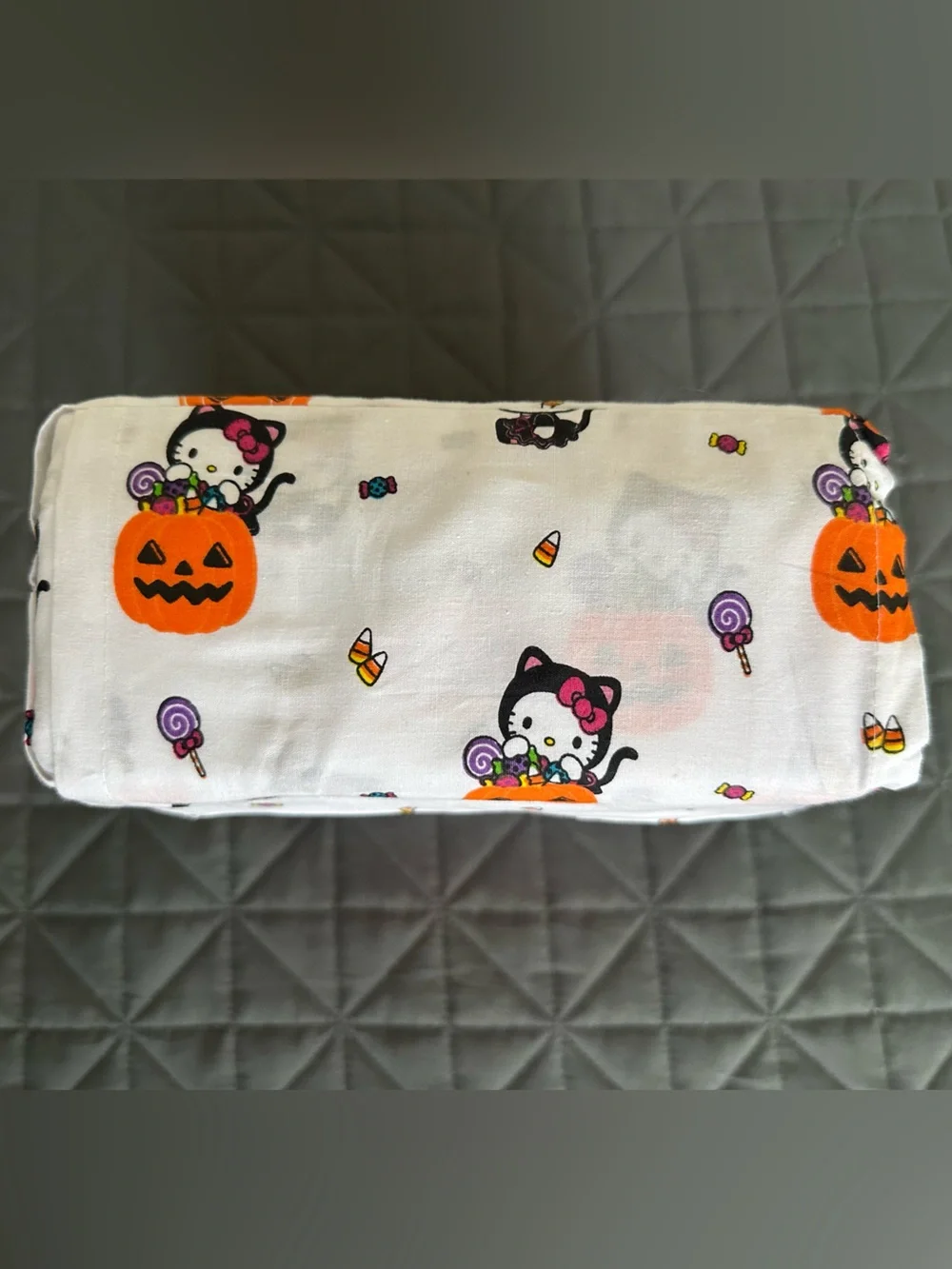 Hello Kitty Halloween Queen Sheet Set Black Orange Ghost Pumpkin NWT